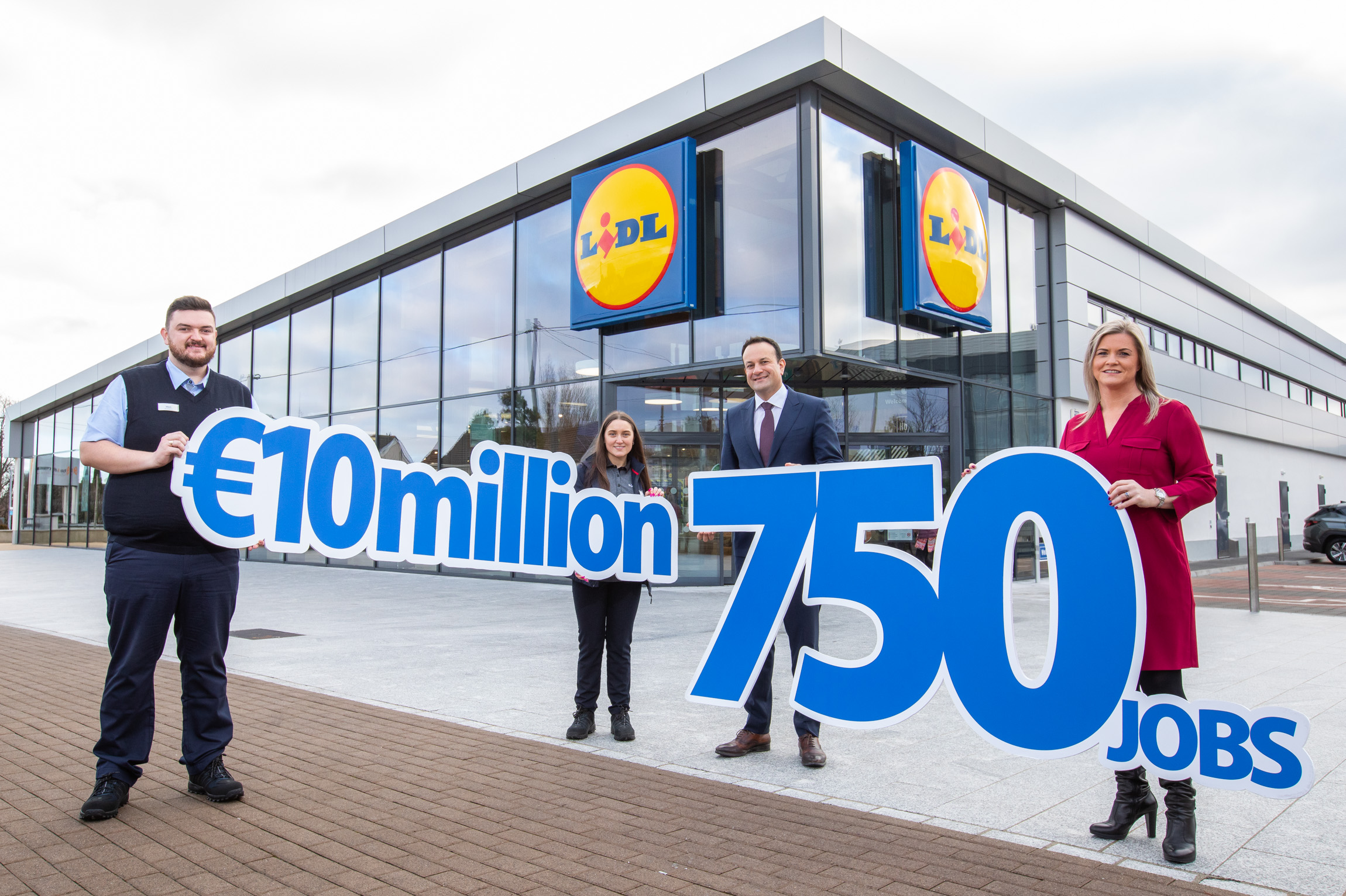 Lidl recognises efforts of their frontline workers with investment of €