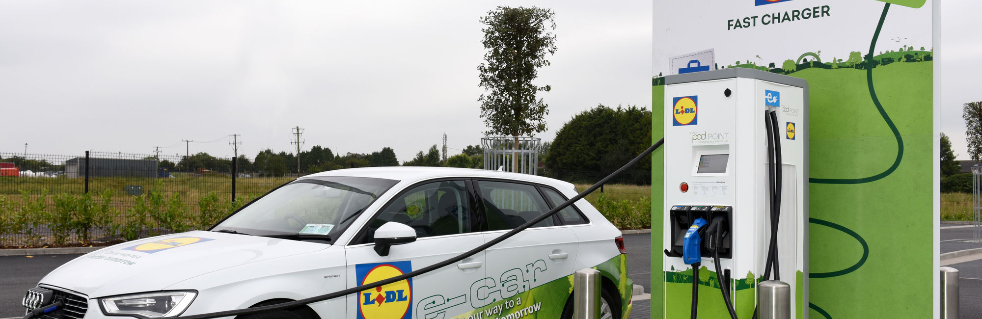 Lidl Ireland commits to the largest network of electric vehicle charging